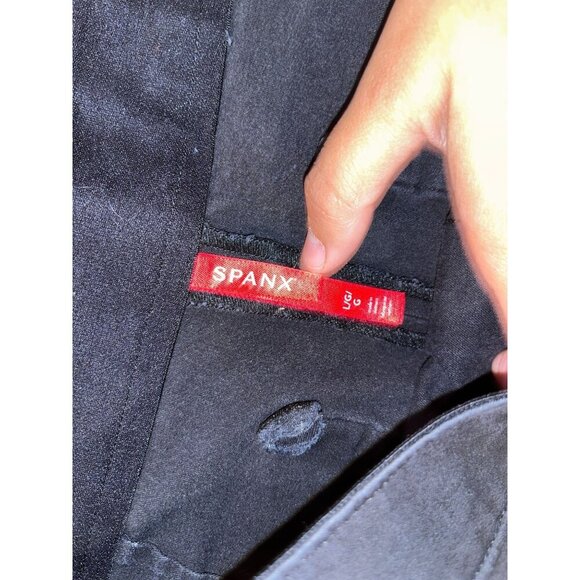 Spanx High Rise Twill Short - Washed Black - Womens size Large - Picture 4 of 10